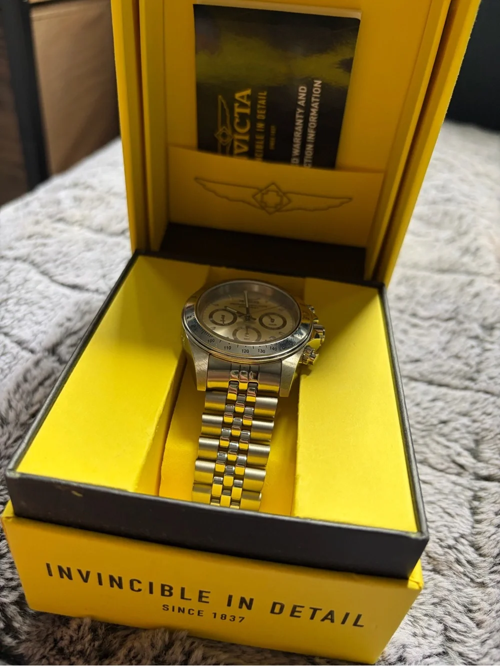 Invicta Speedway 30983 Chronograph Watch – Brand New with Box